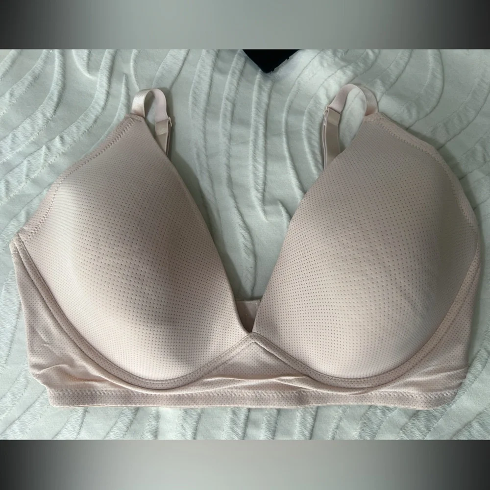 Laura Ashley‎ 42 D Tan Spandex Bra